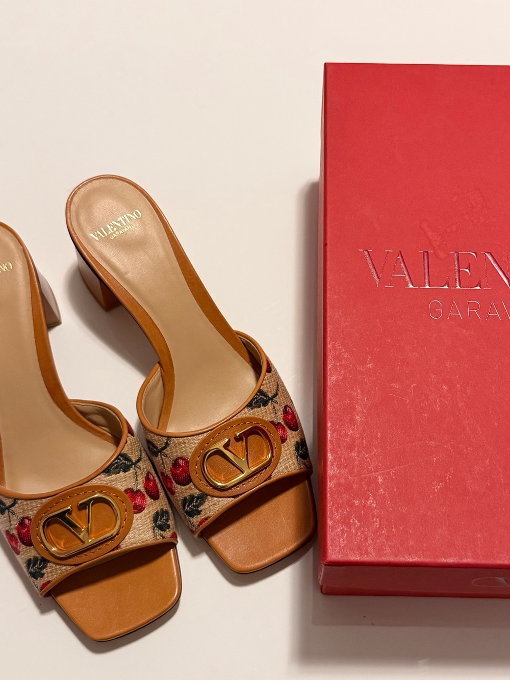 Valentino VLogo Signature Slide 60mm